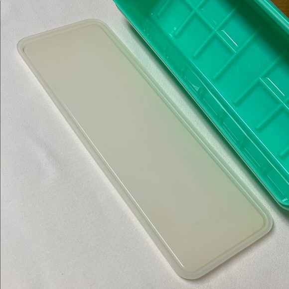 Tupperware  Storage Container - Picture 9 of 12